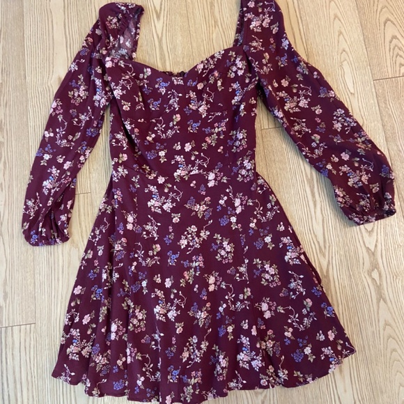 Reformation Mochi Dress Size 6 - Picture 4 of 9